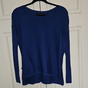Tahari Royal Blue Ribbed Knit Top